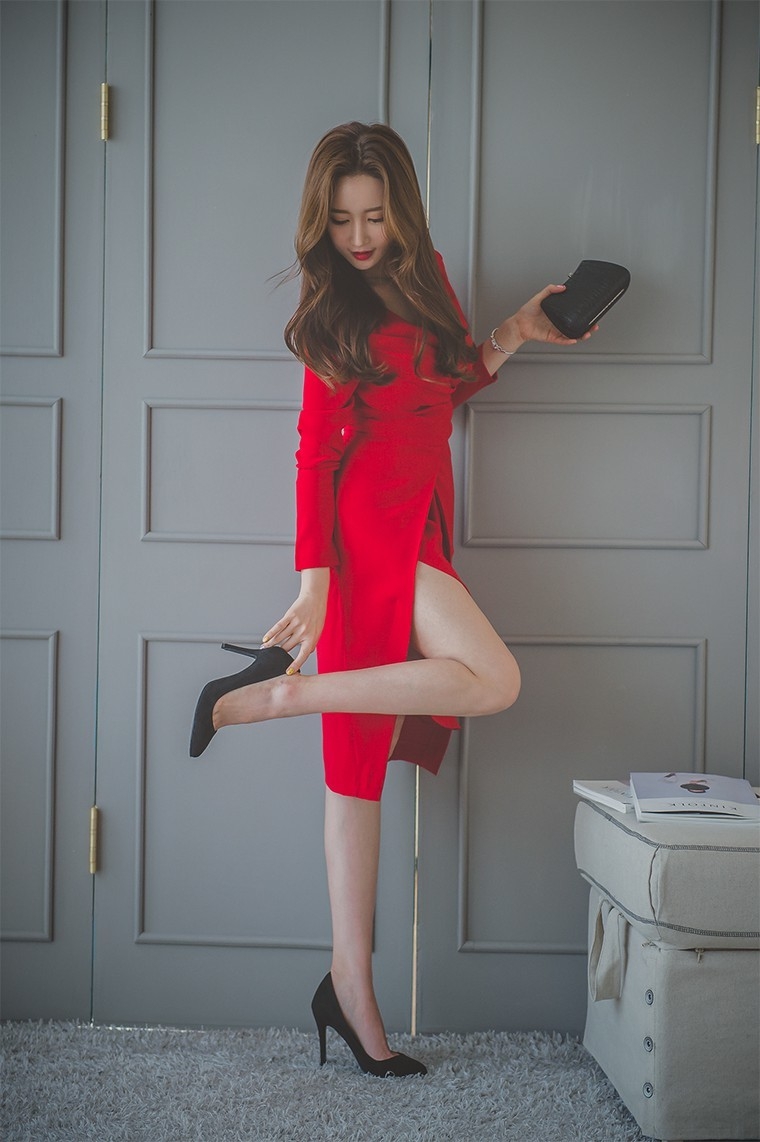 韩国清纯气质漂亮美女私房秀大长腿写真图片第5张
