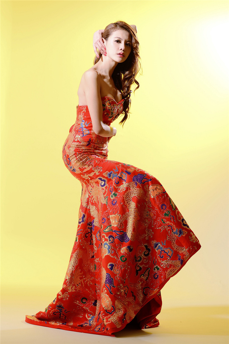 性感美女台湾模特黄雅倚气质旗袍写真图片第7张