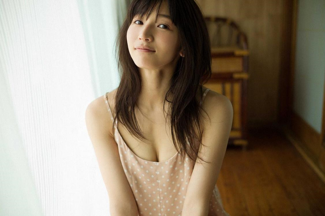 性感美乳日本美女传谷英里香诱人私房照图片第4张