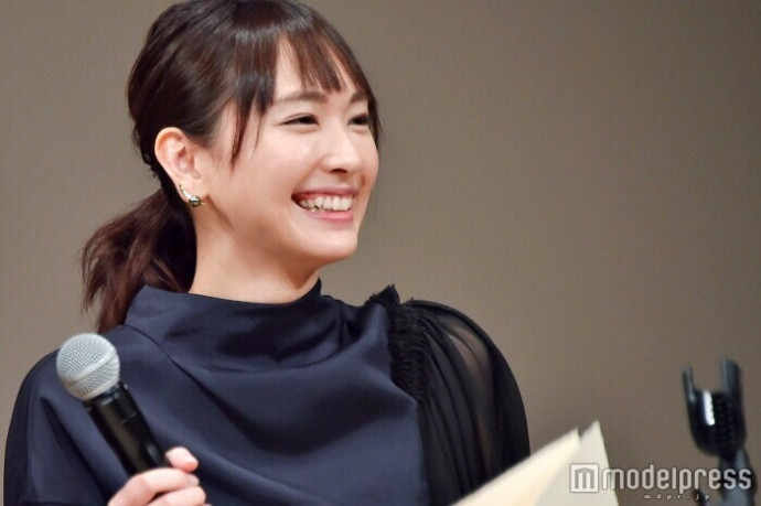 可爱日本美女明星新垣结衣的笑图片第6张