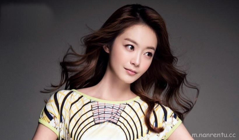 韩国美女演员全昭旻成熟优雅气质写真图片第1张
