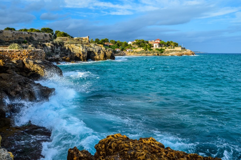 地中海海边风景图片|地中海沿岸阳光沙滩图片第6张