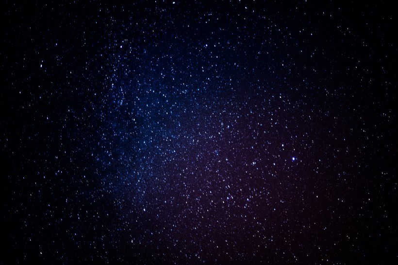 夜晚绚丽的星空美景图片（星光灿烂的夜空图片）第3张