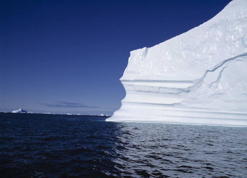 结冰的大海图片 海面冰山图片第6张