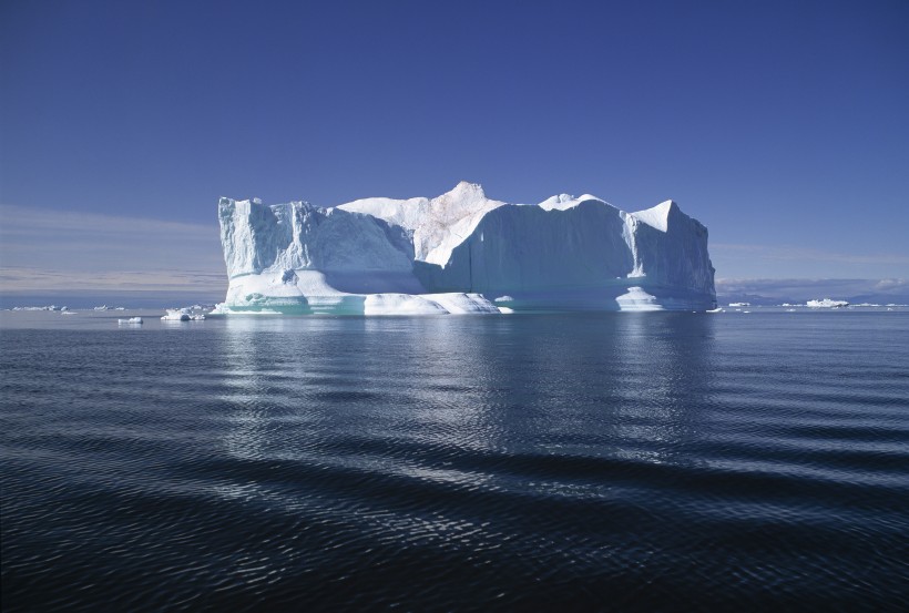 最大最美冰山的图片-冰山图片大全第2张