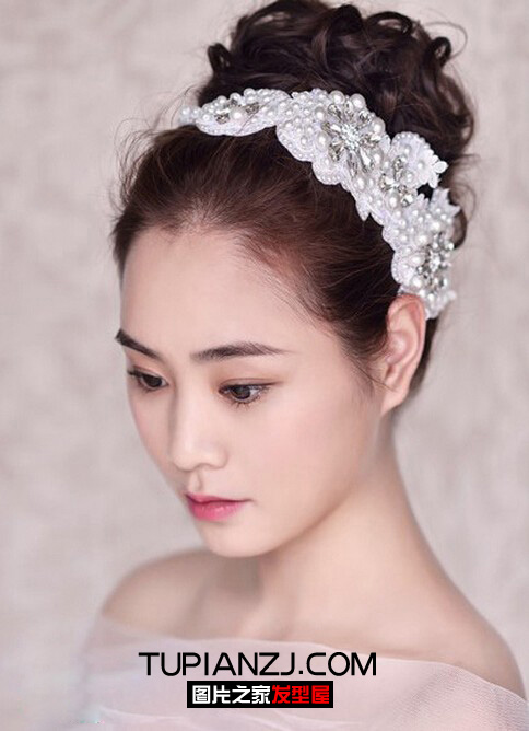 韩式新娘发型简单大方 韩式唯美新娘发型图片