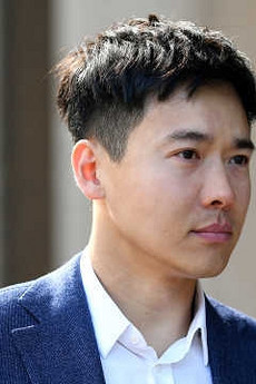 听证会对高云翔追加七项罪名，庭内拍客发文：他将无法脱身！