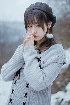 气质韩国美女冬季唯美外拍写真图片