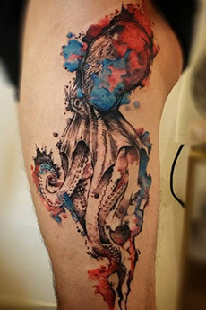 美女大腿章鱼纹身图案