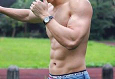 身材超好的中国肌肉型男照片