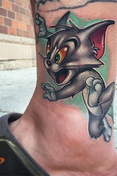 小腿猫和老鼠纹身图片