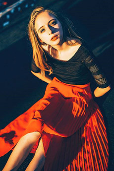 乌克兰清纯金发极品美女nika艺术外拍摄影写真照片