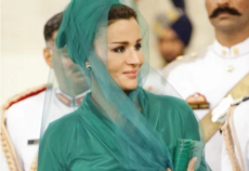 卡塔尔最传奇的女性--莫扎王妃彪悍的上位史